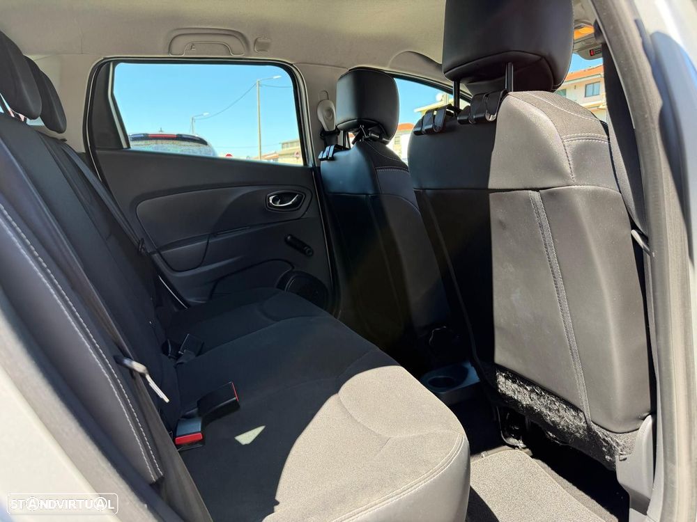 Renault Clio 0.9 TCe Limited - 15