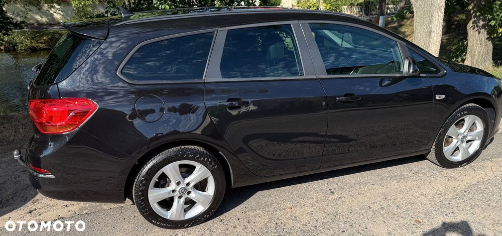 Opel Astra 1.6 CDTI Sport - 30