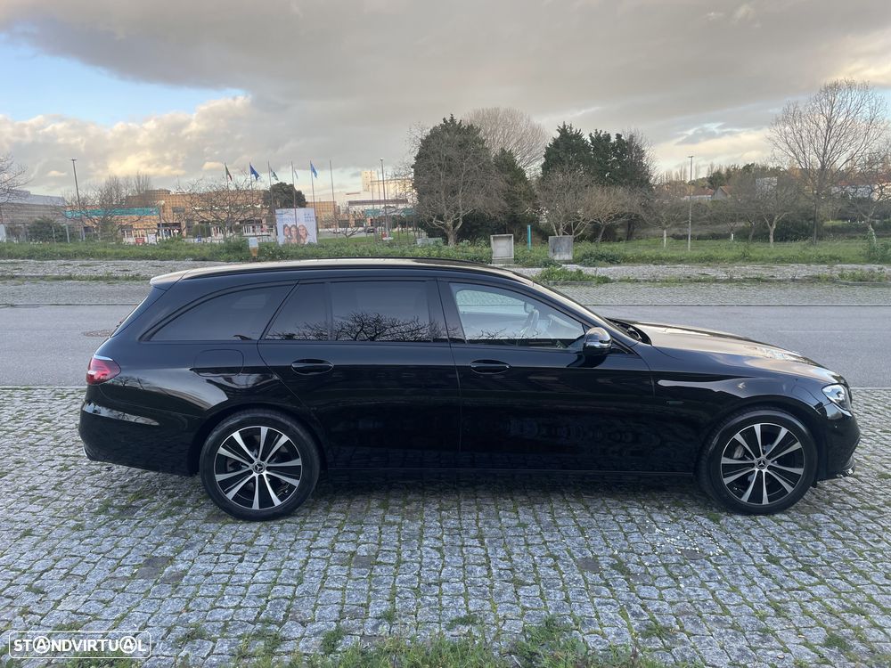 Mercedes-Benz E 300 de 4Matic T 9G-TRONIC Night Edition - 4