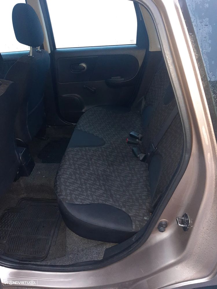 Nissan Note - 8