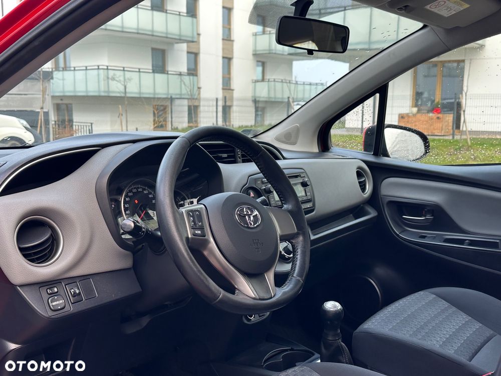 Toyota Yaris 1.33 Dynamic - 8