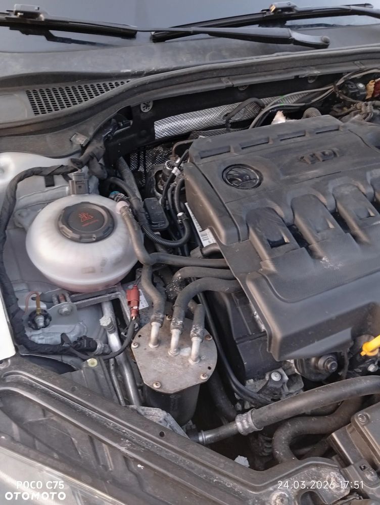 Skoda Superb 2.0 TDI Active - 11