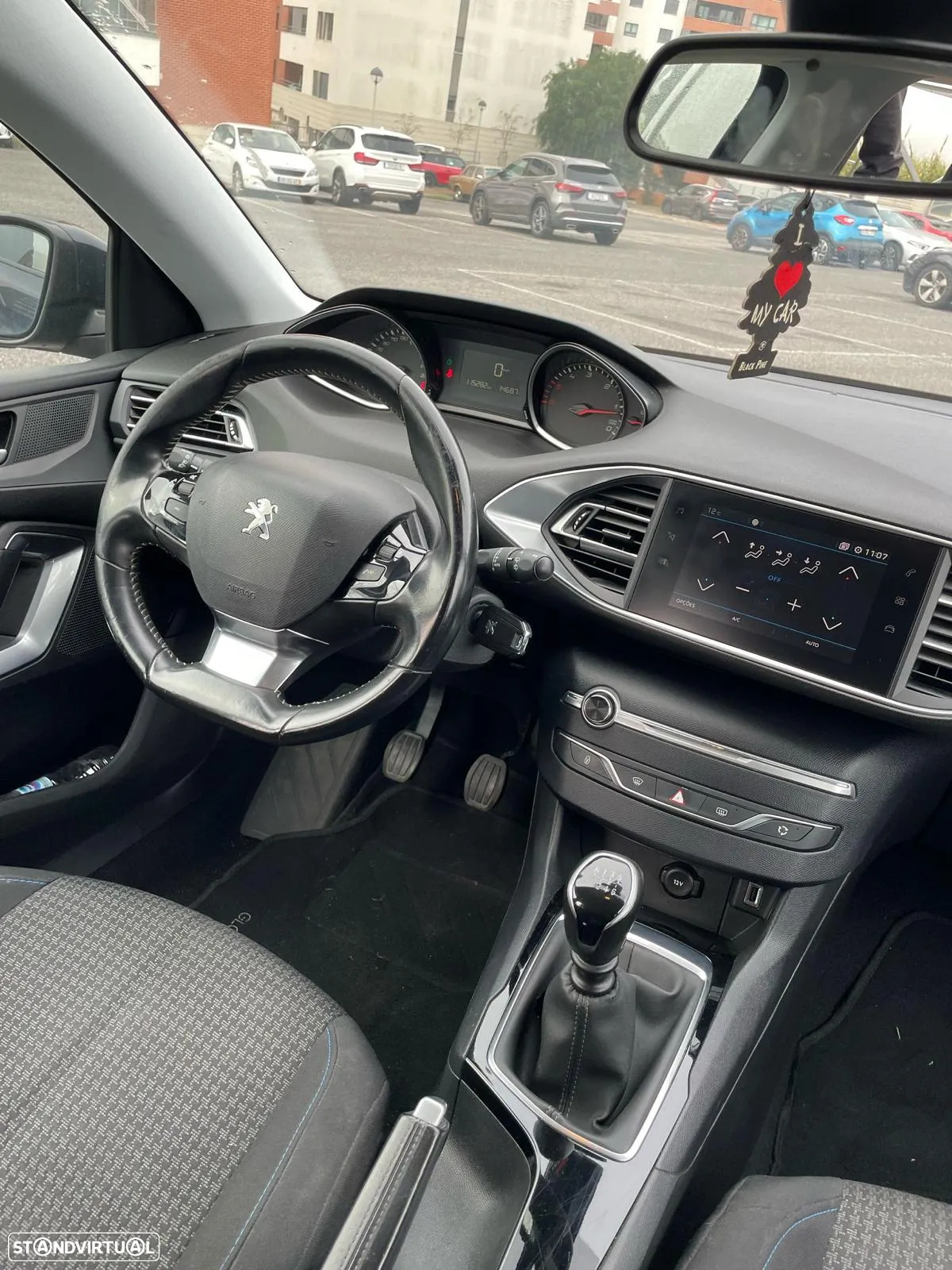 Peugeot 308 SW - 7