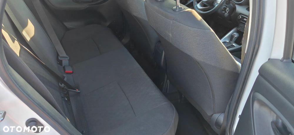 Toyota Yaris - 19