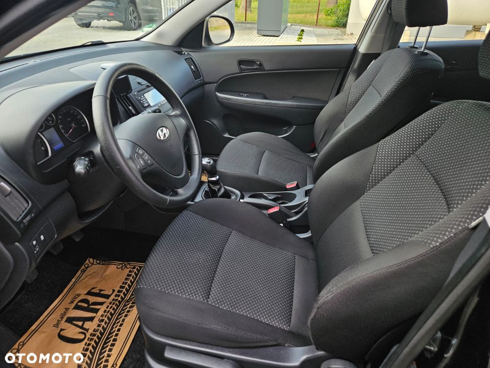Hyundai i30 1.4 FIFA WM Edition - 12