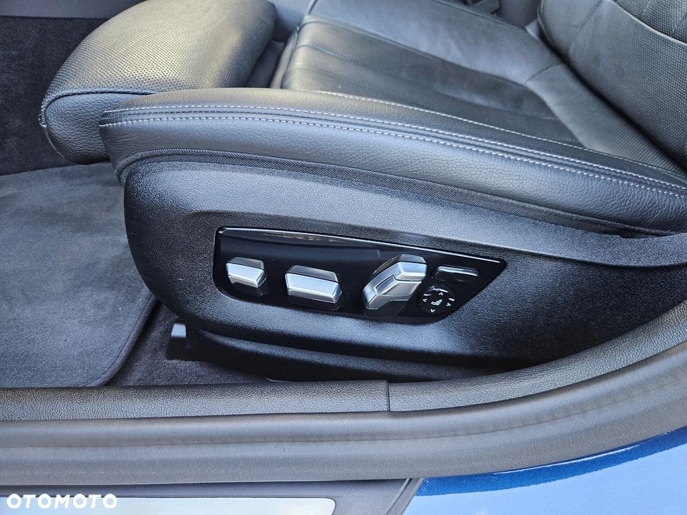 BMW Seria 5 520d Luxury Line - 26