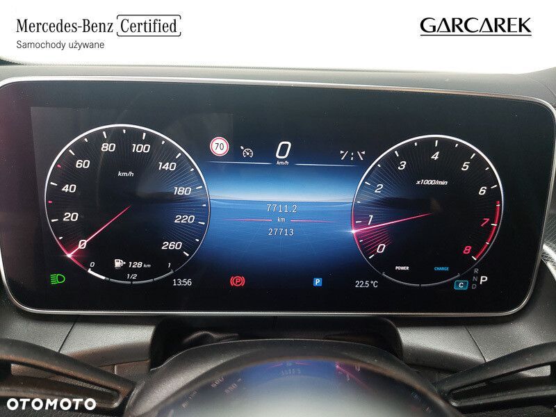 Mercedes-Benz GLC - 28