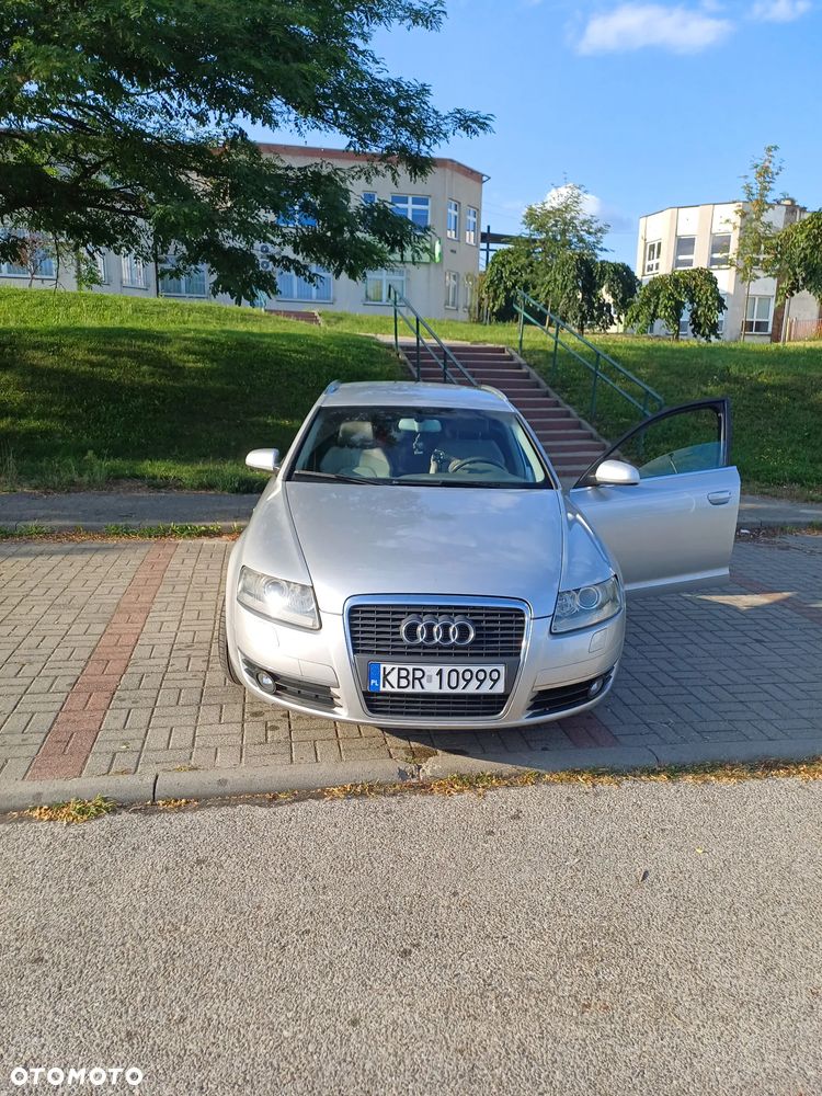 Audi A6 Avant 2.0T FSI - 2