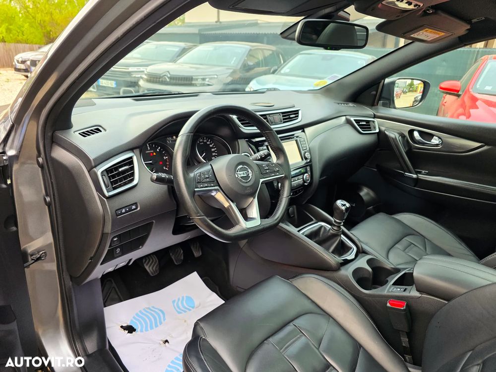 Nissan Qashqai 1.6 DCI TEKNA+ - 21