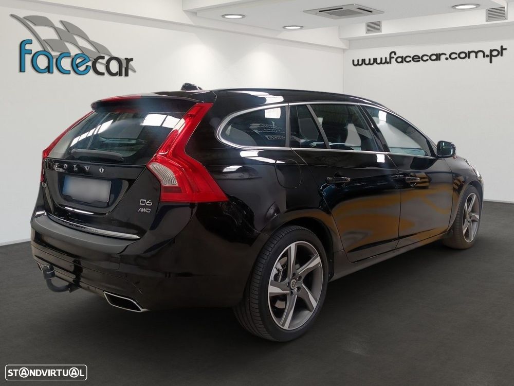 Volvo V60 2.4 D6 Momentum AWD Phev - 3