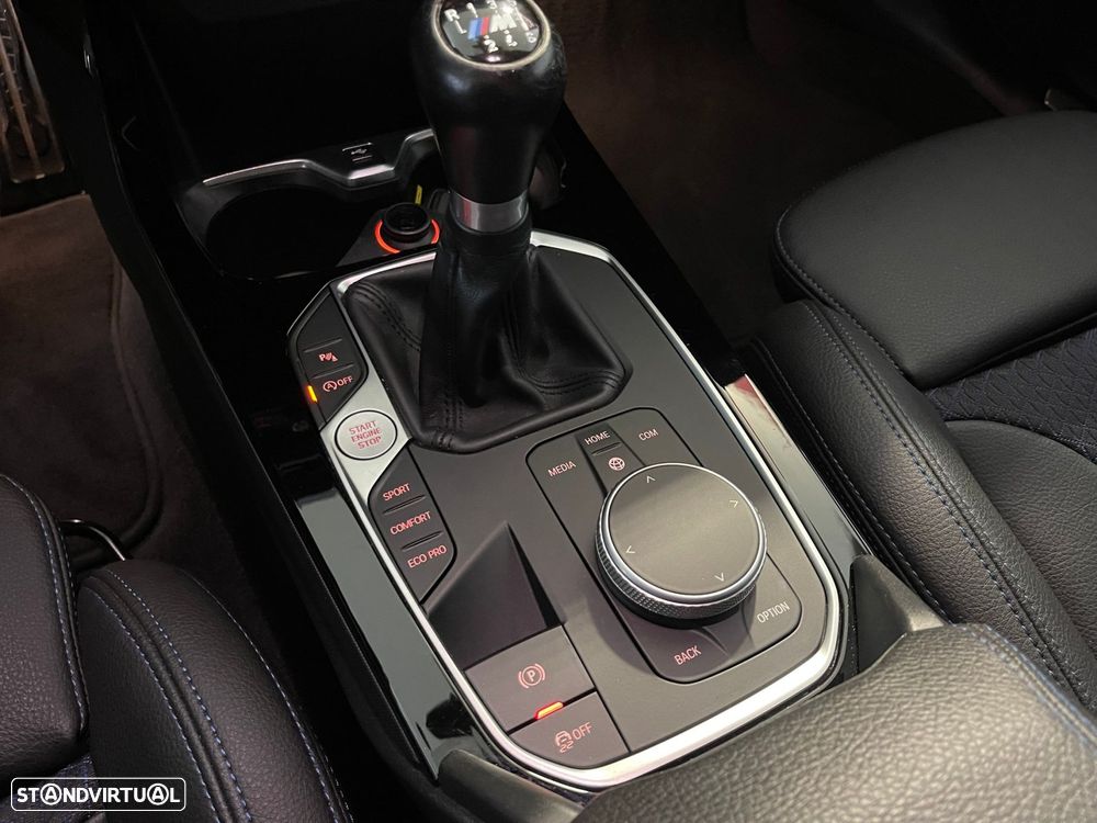BMW 116 d Pack Desportivo M - 22