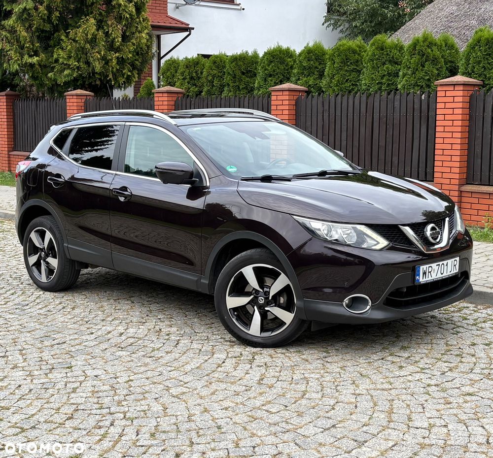 Nissan Qashqai 1.6 DIG-T Tekna - 1