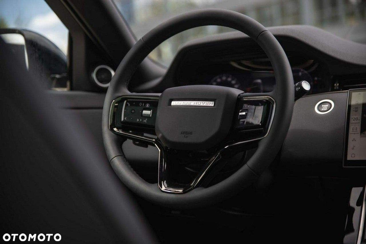 Land Rover Range Rover Evoque - 25
