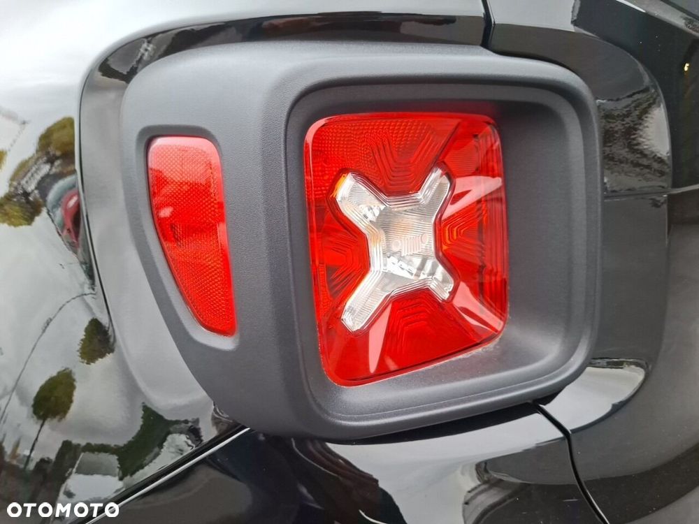 Jeep Renegade - 16