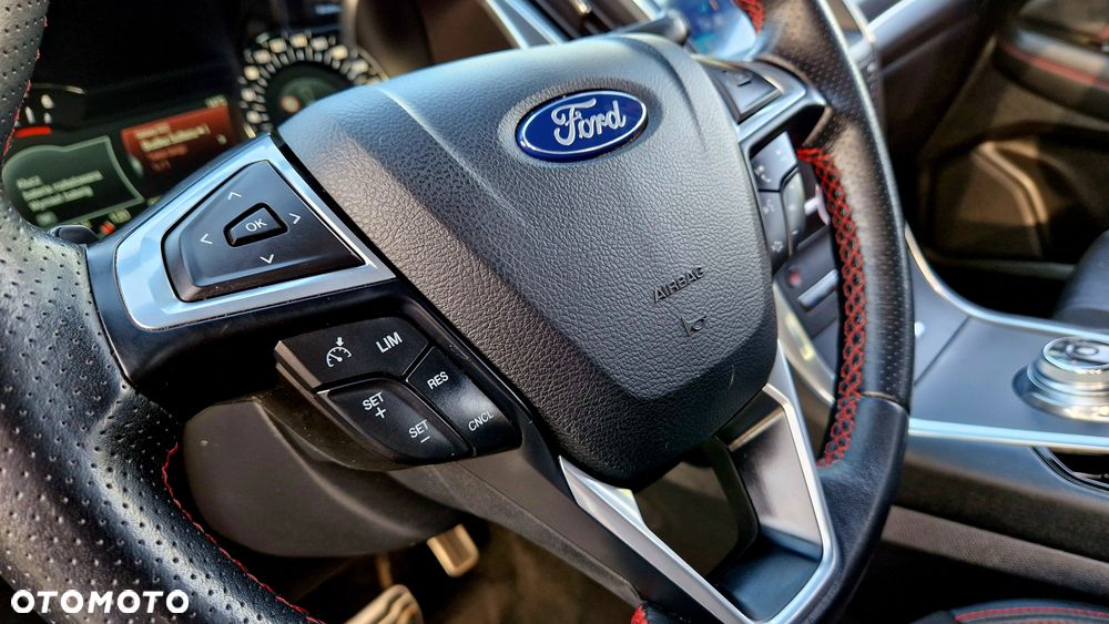 Ford S-Max 2.0 EcoBlue ST-Line - 28