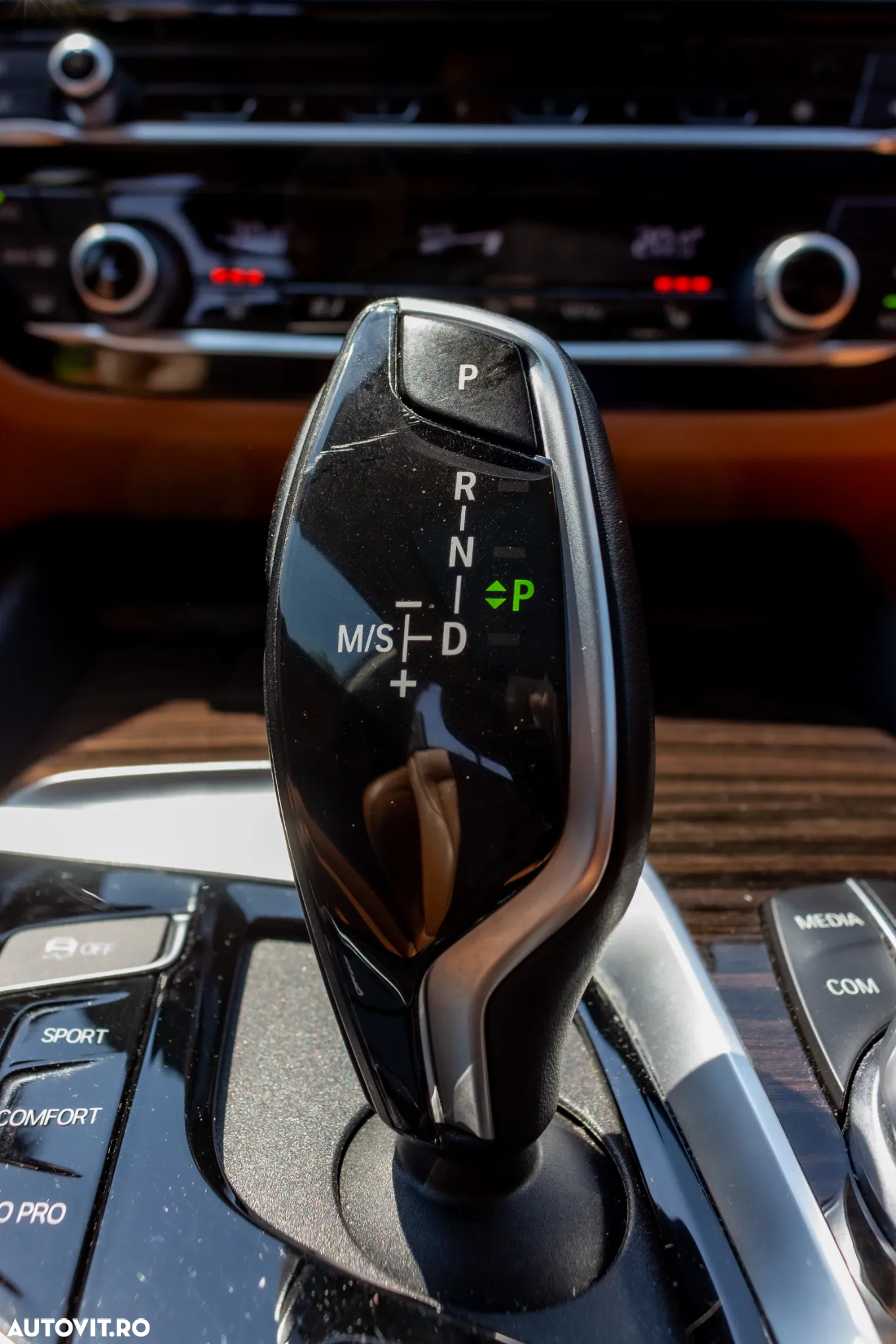BMW Seria 5 520i Aut. Sport Line - 19