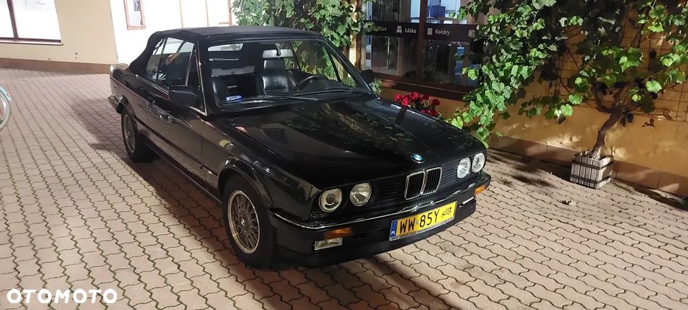 BMW Seria 3 320i - 1