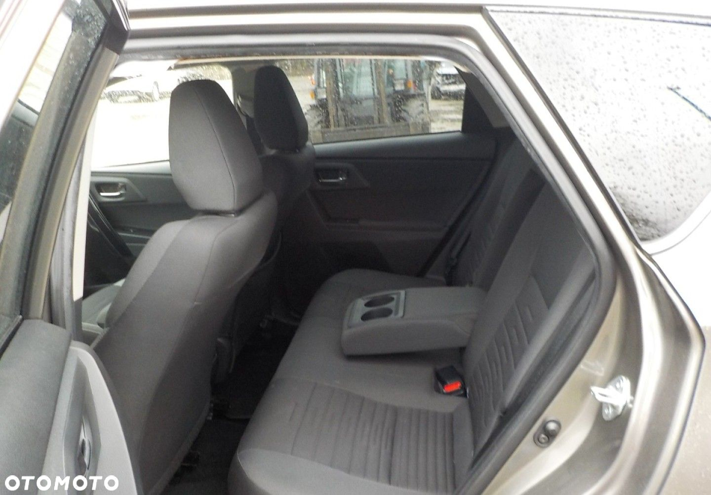 Toyota Auris - 23
