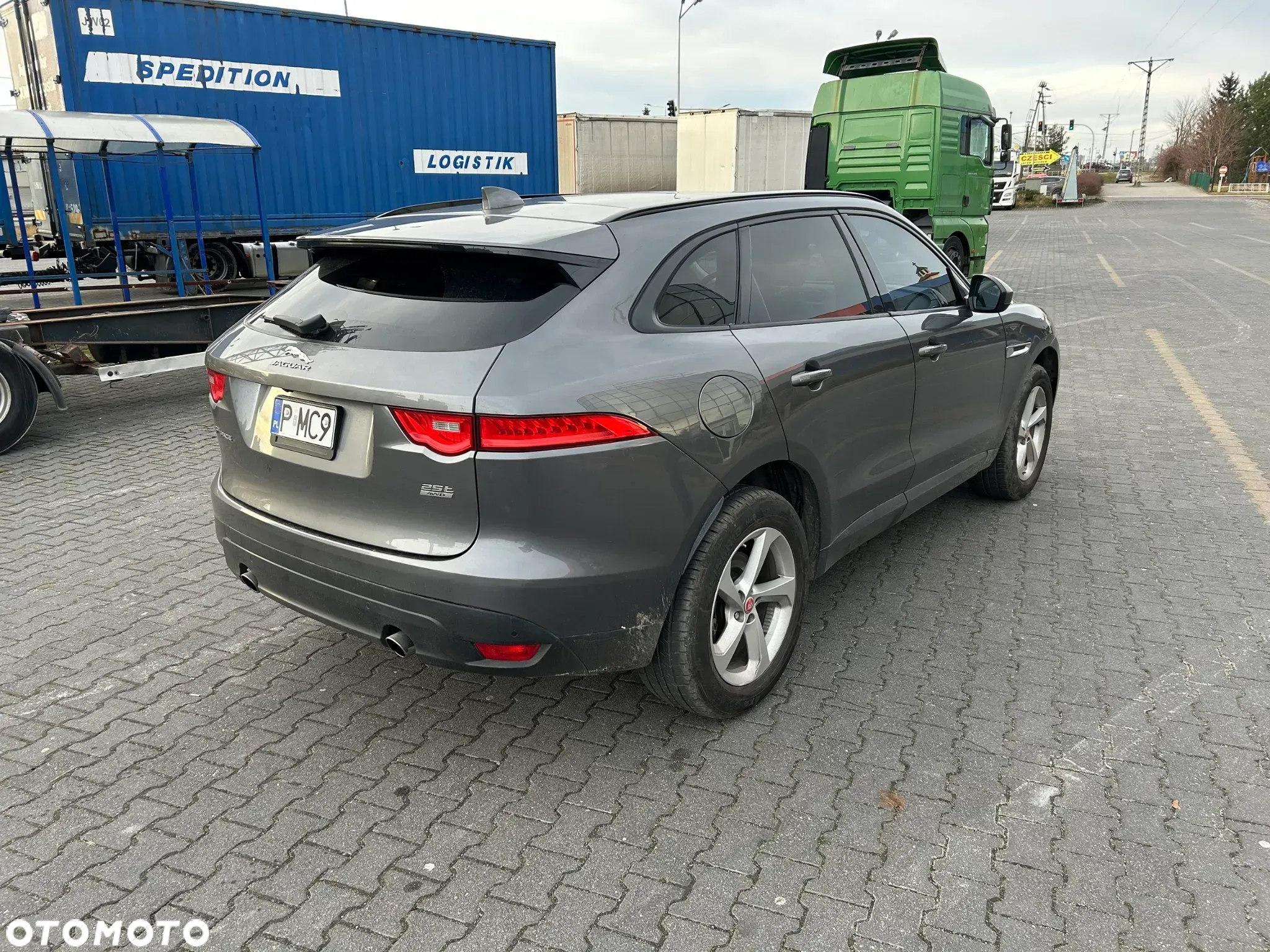 Jaguar F-Pace 2.0 i4P AWD Prestige - 10