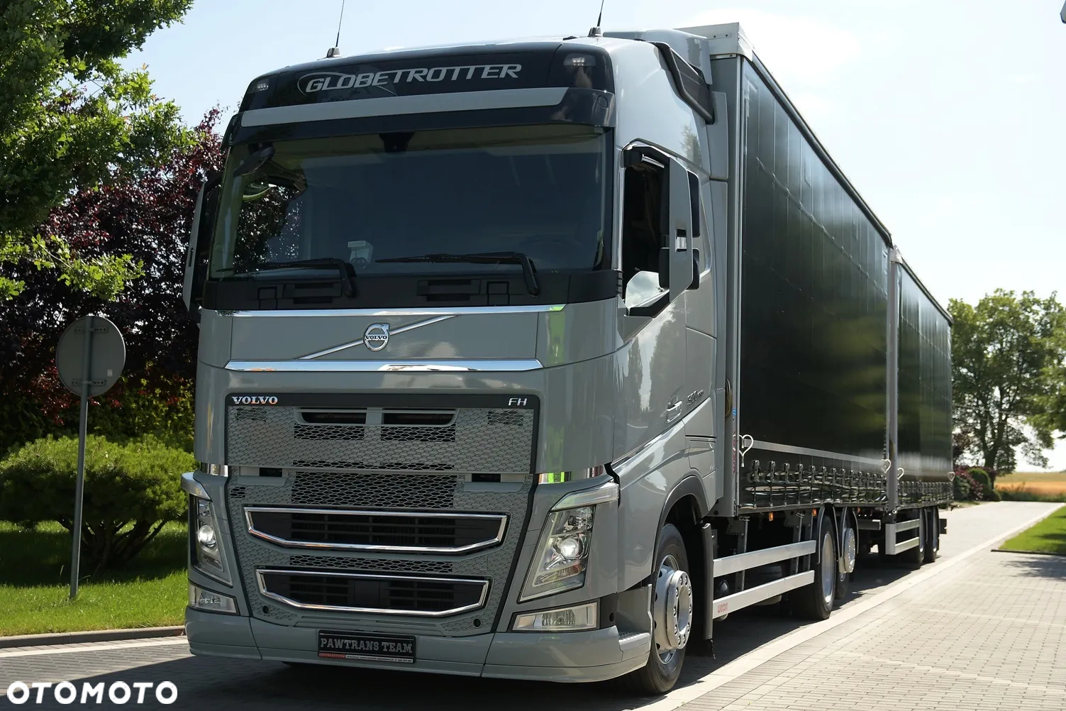Volvo FH500///* 2019///* JEDYNE 264 TYŚ KM///* SYSTEM DOKUJĄCY WÓZKA WIDŁOWEGO///* KAMERA///* ZESTAW///* TANDEM///* 7.70+7.70///* WECON///* DACH PODNOSZONY///* STAN JAK NOWY - 9