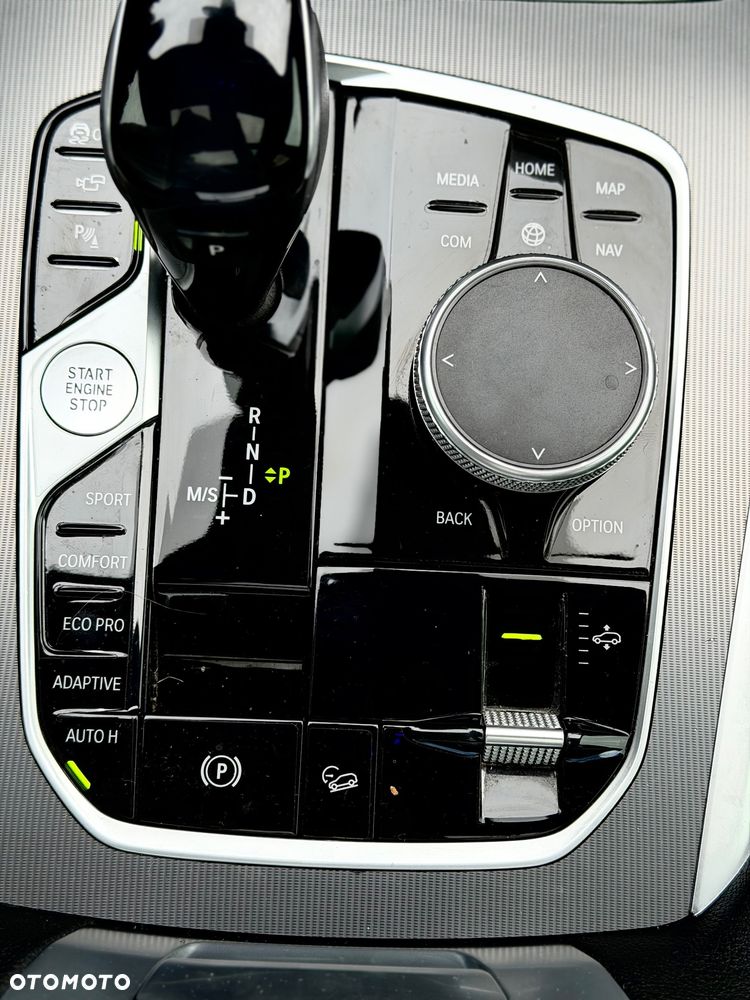 BMW X6 - 29