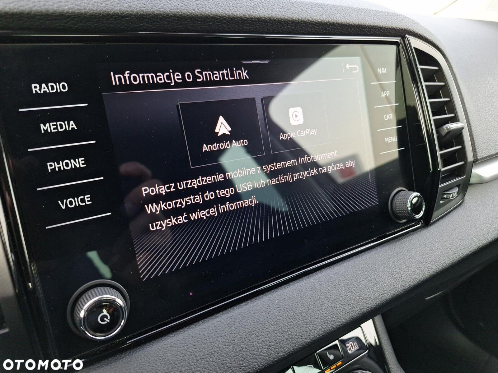 Skoda Karoq 1.5 TSI ACT Selection DSG - 21