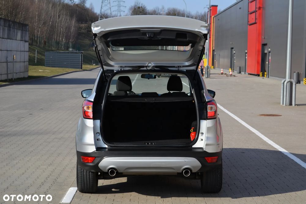 Ford Kuga 2.0 TDCi 4WD Trend - 29