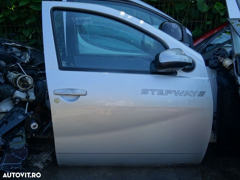 Vand Usa Fata Dreapta Dacia Sandero Stepway din 2010 volan pe stanga - 1