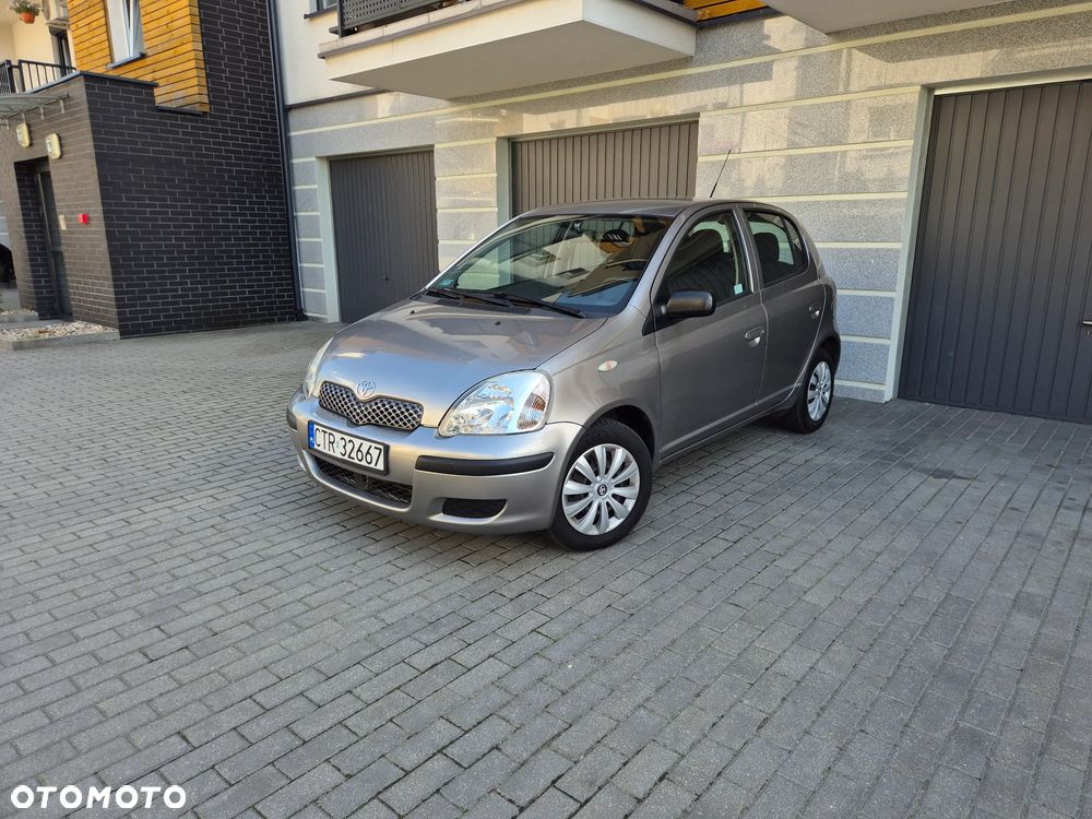 Toyota Yaris 1.0 Terra - 1