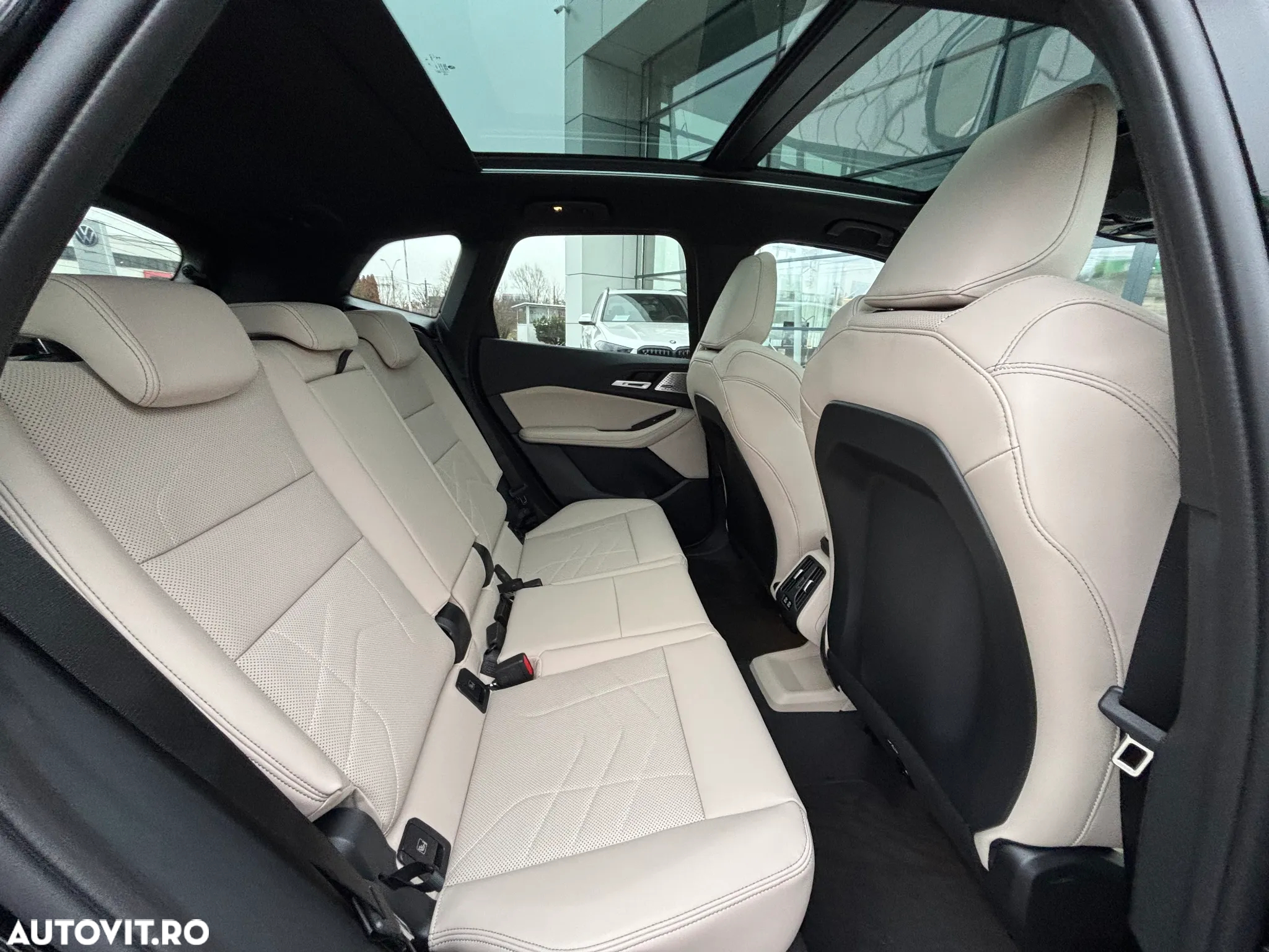BMW Seria 2 220i AT MHEV - 7