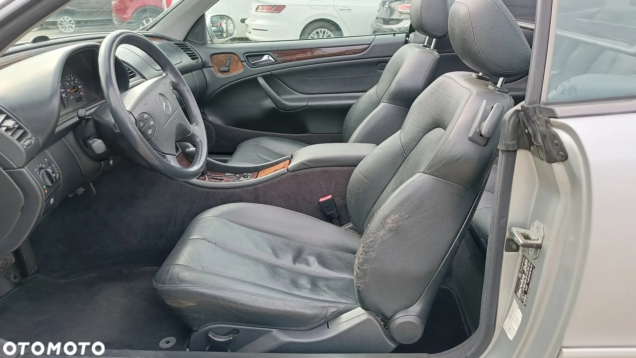 Mercedes-Benz CLK 320 - 6