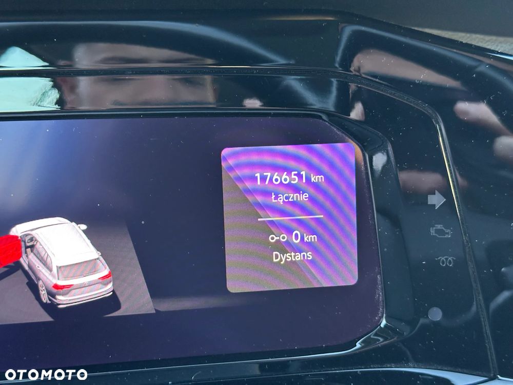 Volkswagen Golf VIII 1.5 eTSI EVO Life DSG - 22