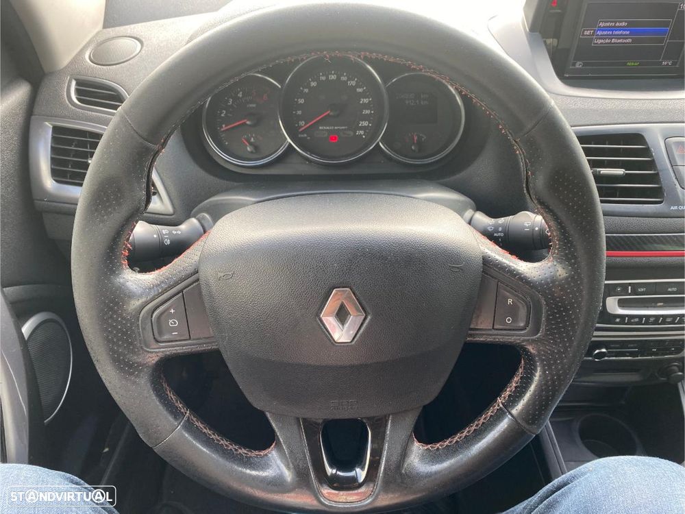 Renault Mégane Sport Tourer 1.5 dCi GT Line SS - 36