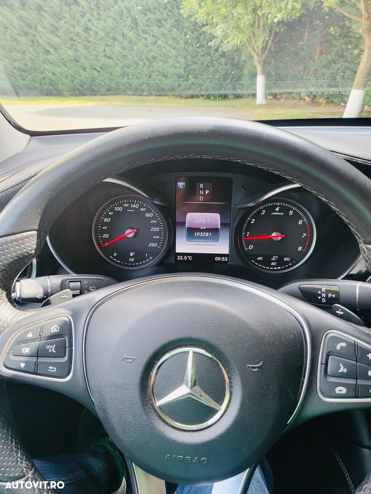 Mercedes-Benz GLC 250 4MATIC 9G-TRONIC - 6