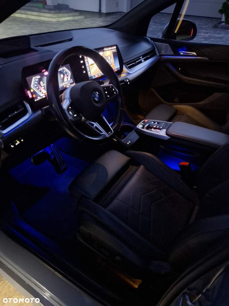 BMW Seria 2 218d M Sport - 34