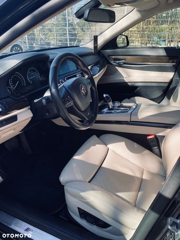 BMW Seria 7 730d - 10