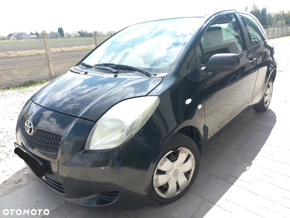 Toyota Yaris 1.0 Luna A/C - 8