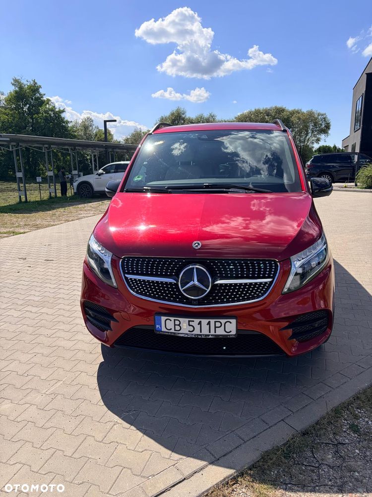 Mercedes-Benz Klasa V 300 d 4-Matic Exclusive 9G-Tronic (d³ugi) - 2