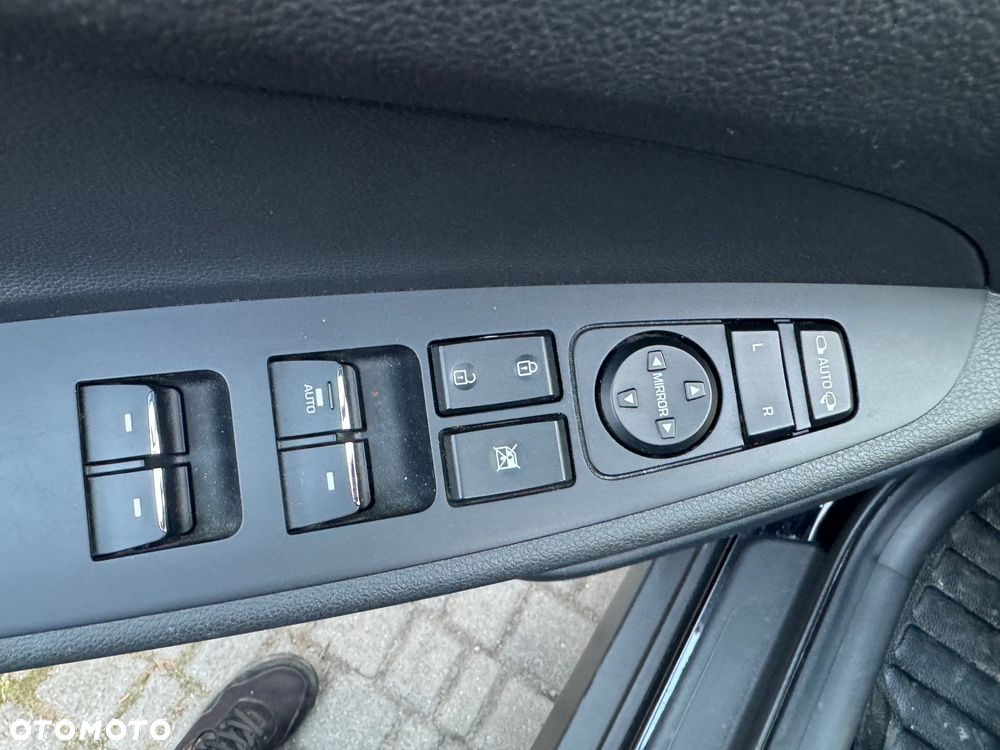 Hyundai Tucson blue 2.0 CRDi 4WD Premium - 16