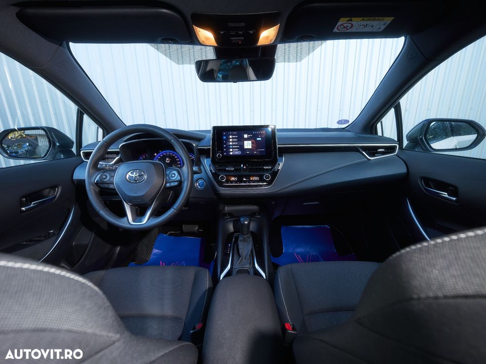 TOYOTA Corolla 2022 — imagine 6