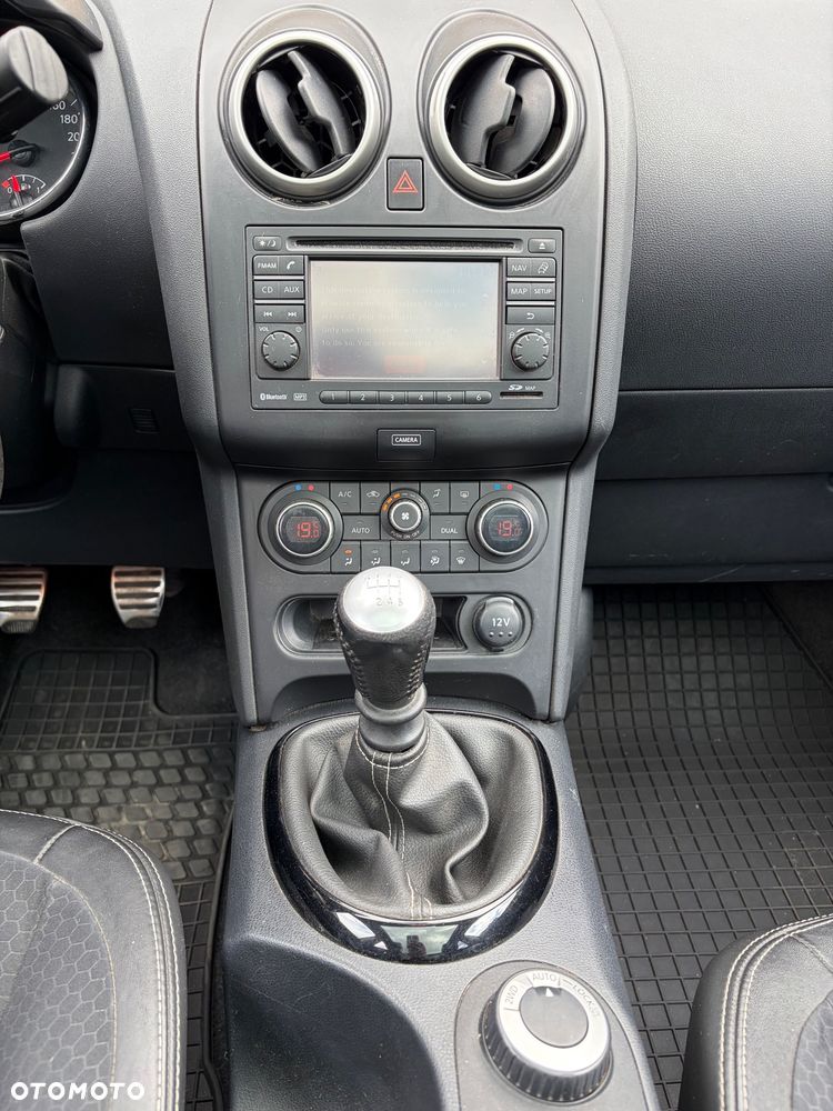 Nissan Qashqai 1.6 dCi 4x4 360 S&S - 11