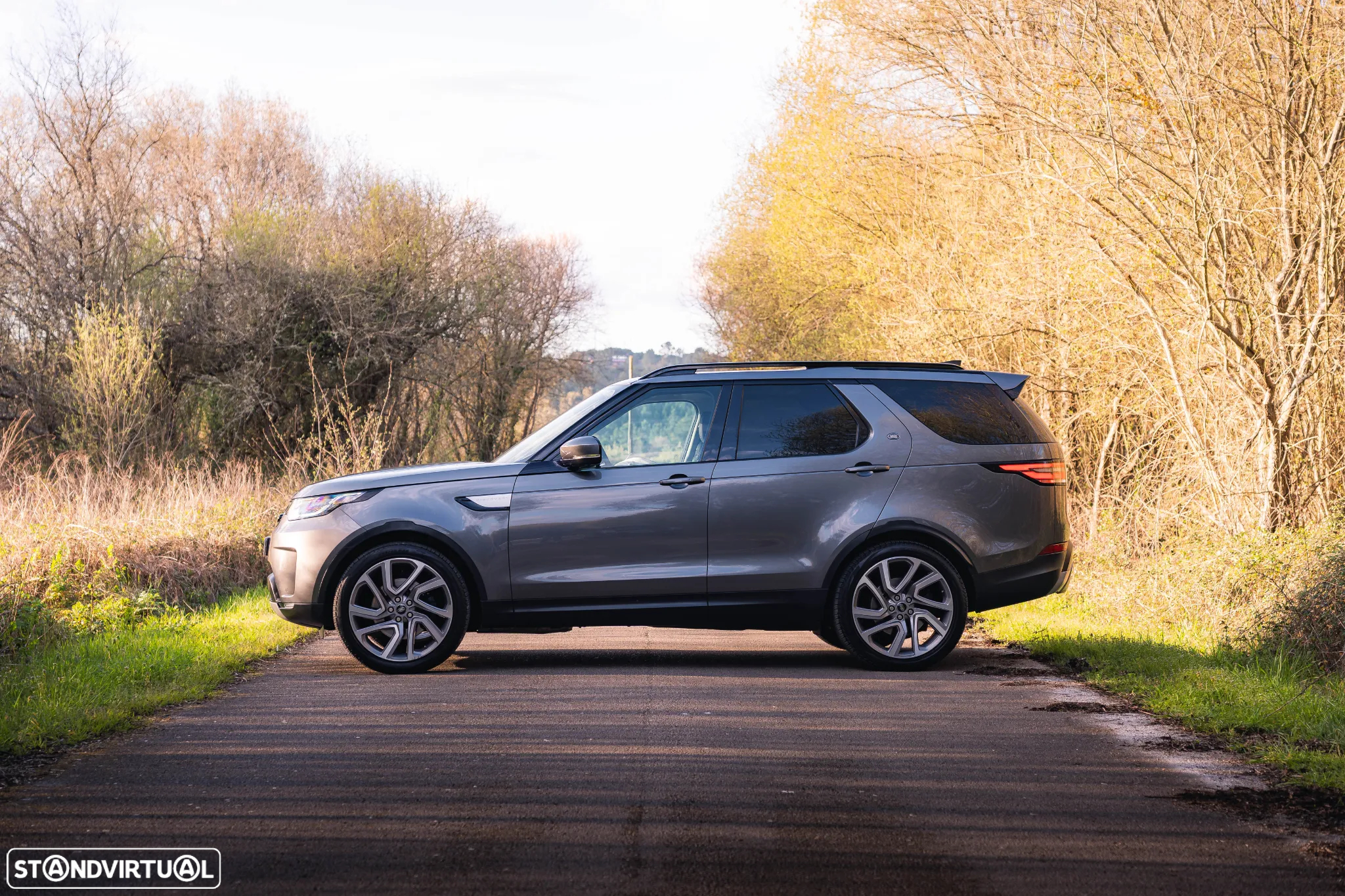 Land Rover Discovery 2.0 SD4 HSE Auto - 7