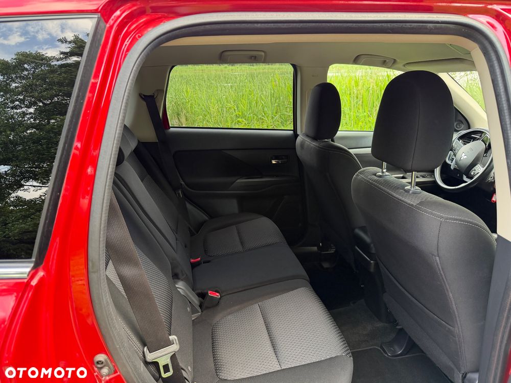 Mitsubishi Outlander 2.0 2WD CVT Diamant Edition - 10