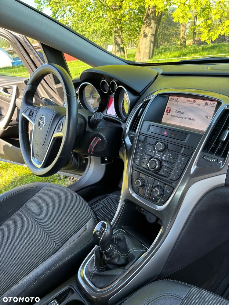 Opel Astra 1.4 T Cosmo - 11
