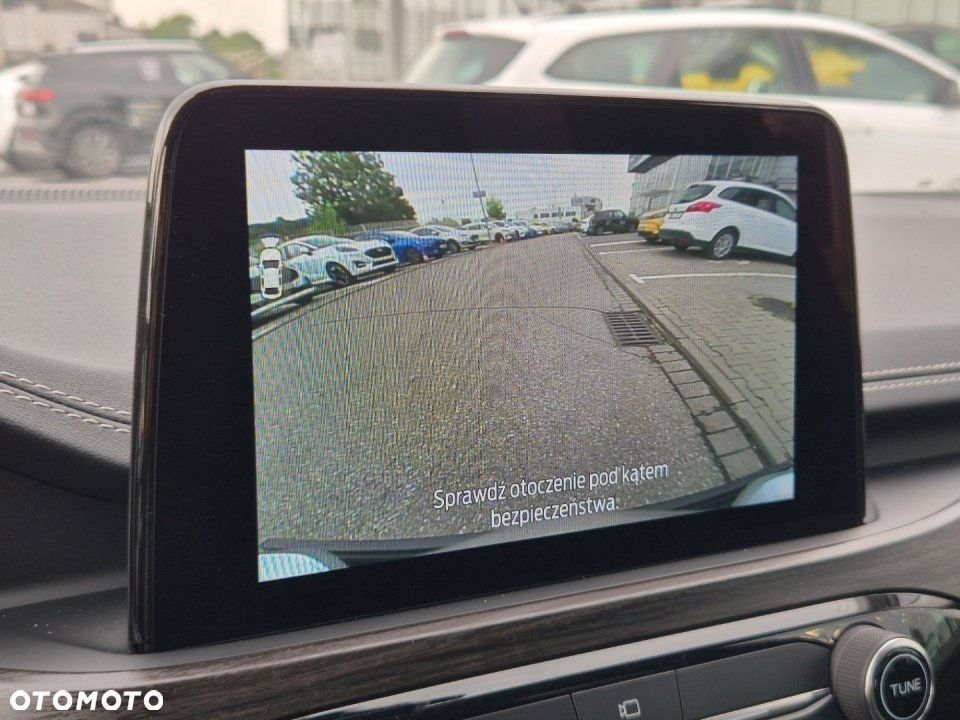 Ford Kuga - 33