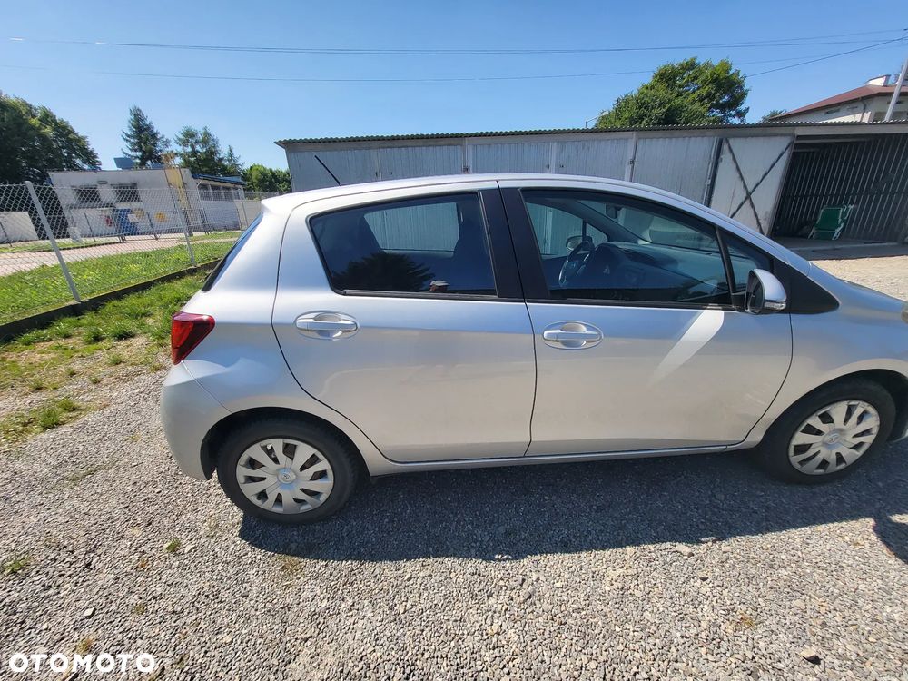 Toyota Yaris 1.33 Active - 13