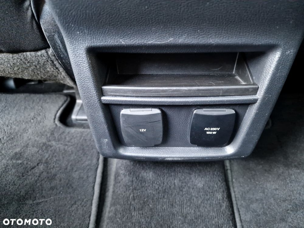 Ford S-Max 2.0 EcoBlue Titanium - 30