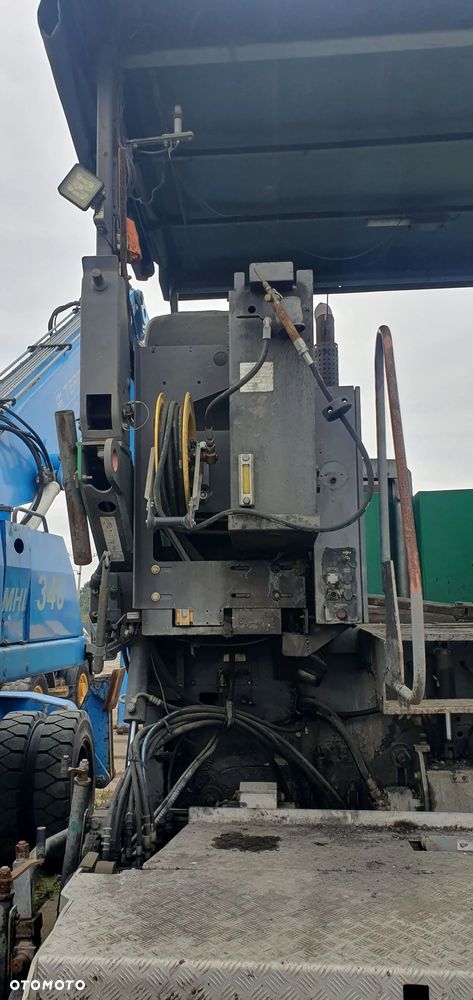 Volvo ABG 7820 - 13