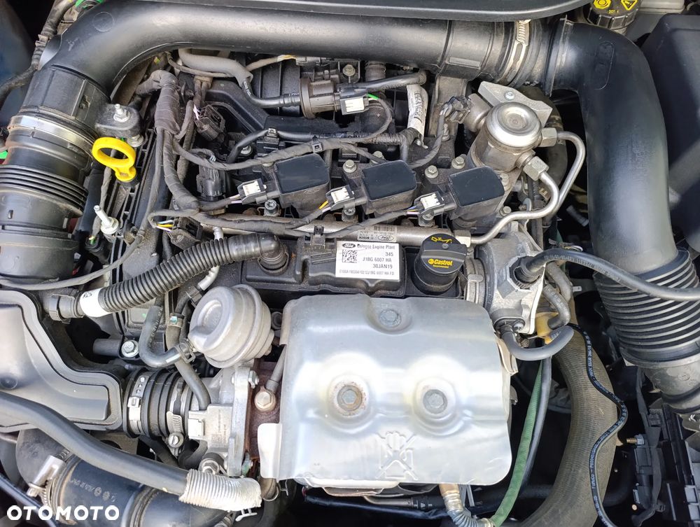 Ford Fiesta 1.0 EcoBoost S&S TREND - 5