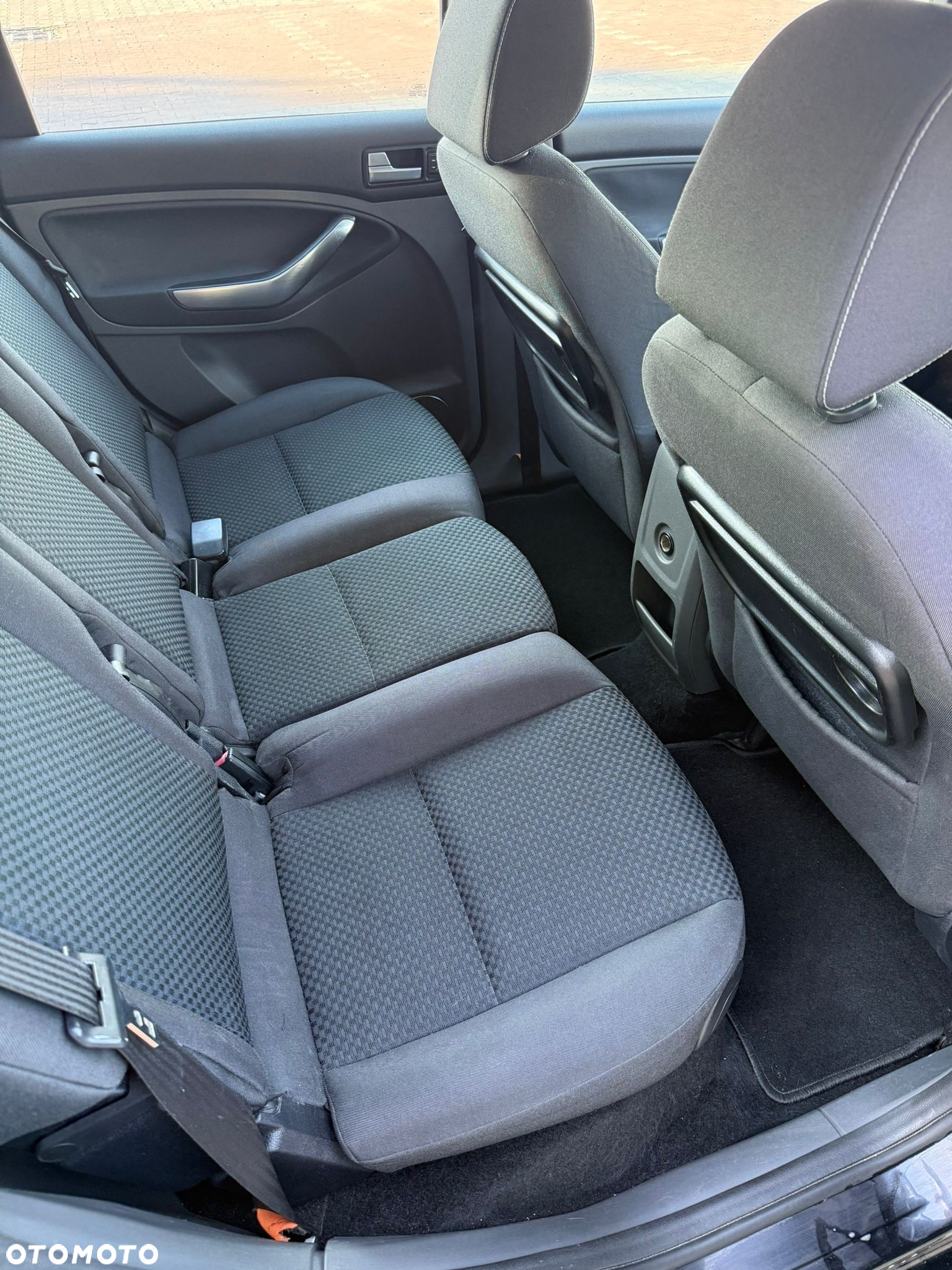 Ford C-MAX 1.8 Titanium - 7